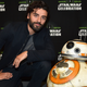 Illustration for article titled Oscar Isaac has some chill advice for all those disgruntled iStar Wars/i fans